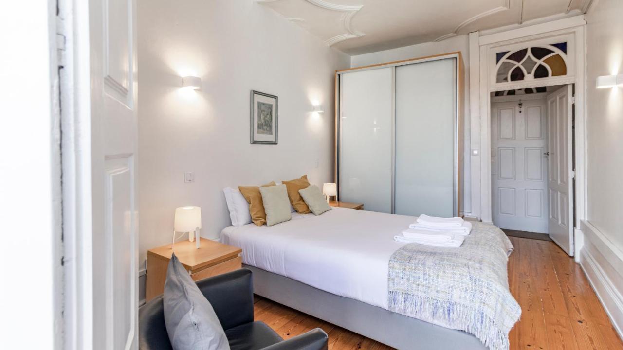 Porto 61 - Bright 2Br W/ Balcony By Lovelystay 外观 照片