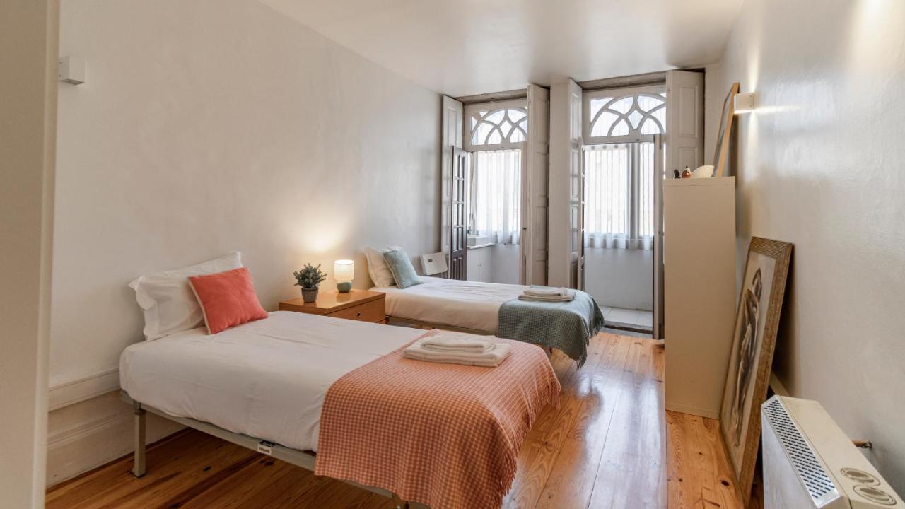 Porto 61 - Bright 2Br W/ Balcony By Lovelystay 外观 照片